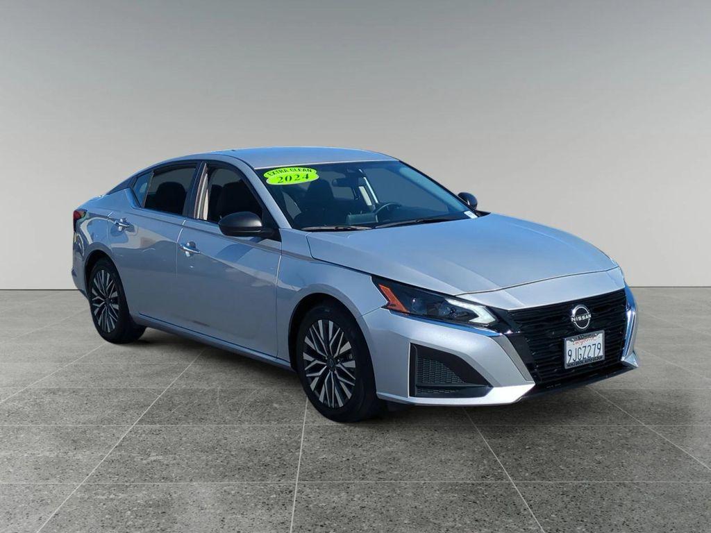used 2024 Nissan Altima car
