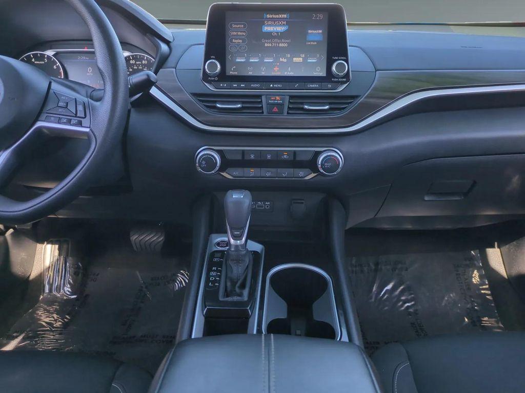used 2024 Nissan Altima car