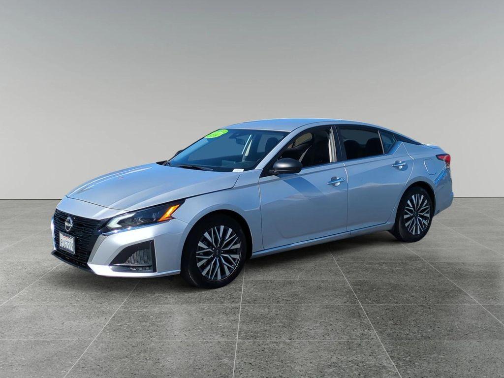 used 2024 Nissan Altima car