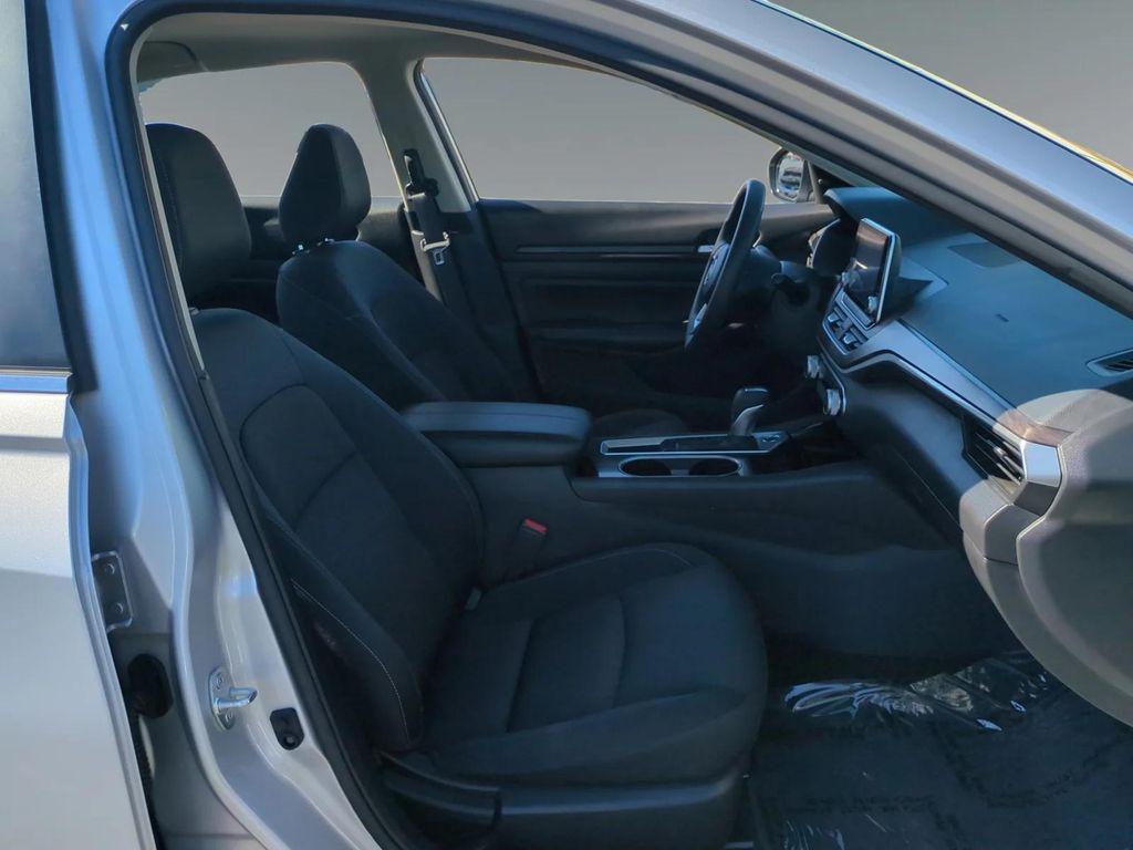 used 2024 Nissan Altima car
