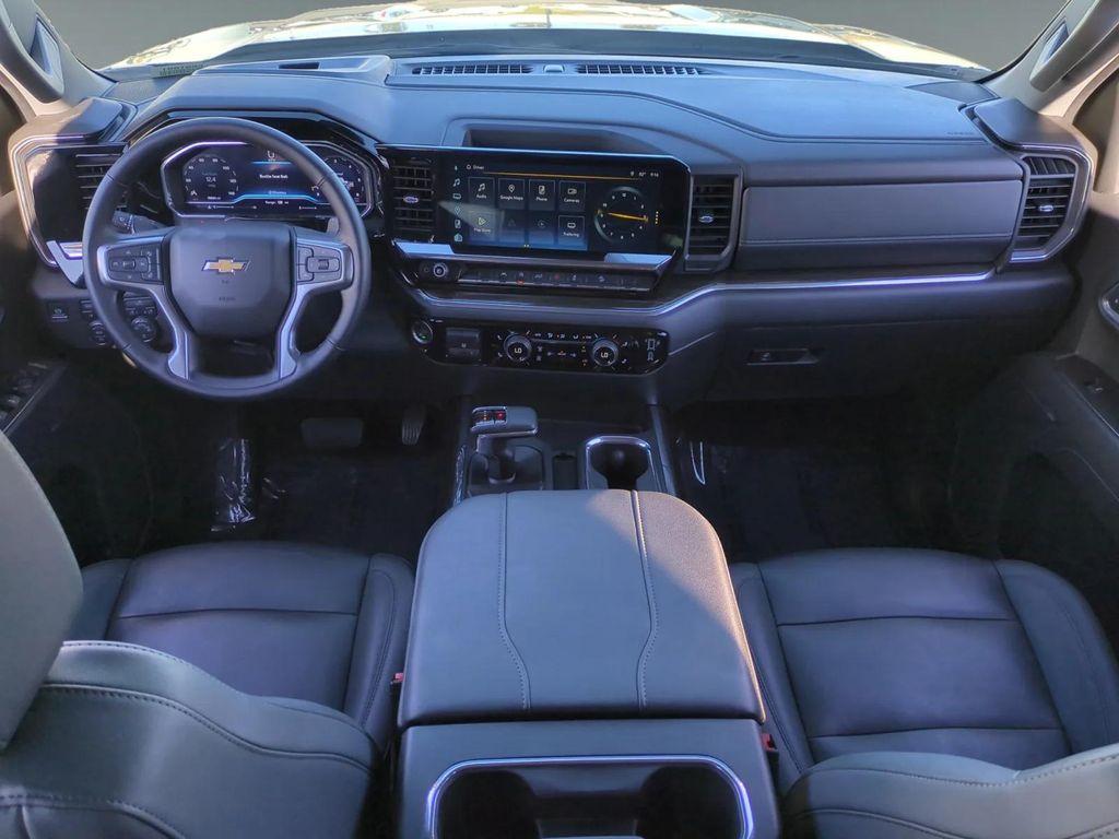 used 2025 Chevrolet Silverado 1500 car