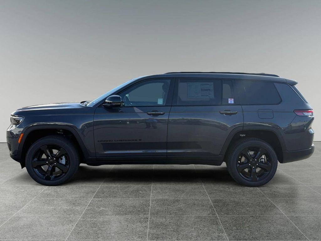 new 2025 Jeep Grand Cherokee L car, priced at $50,375