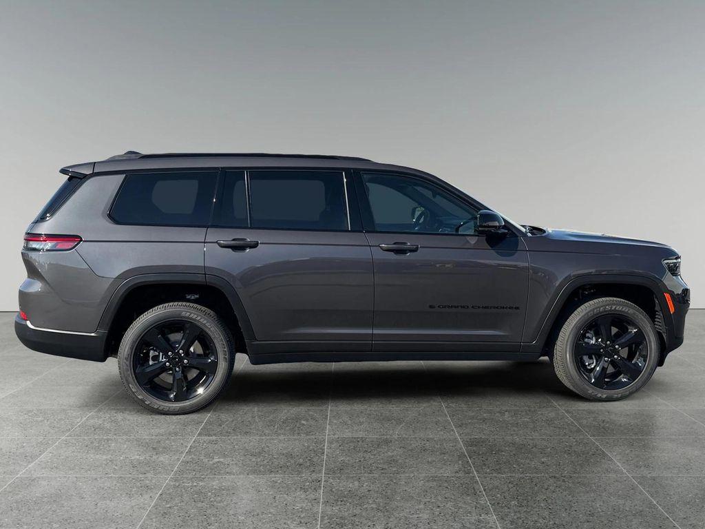 new 2025 Jeep Grand Cherokee L car, priced at $50,375