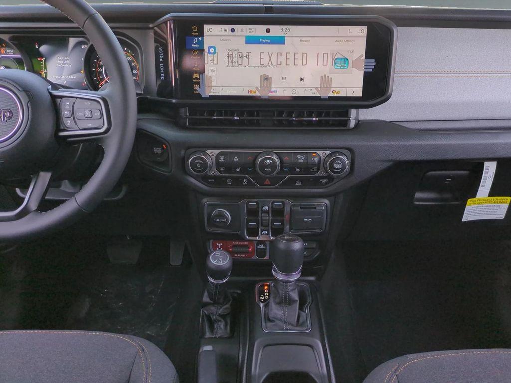 new 2025 Jeep Gladiator car, priced at $50,440