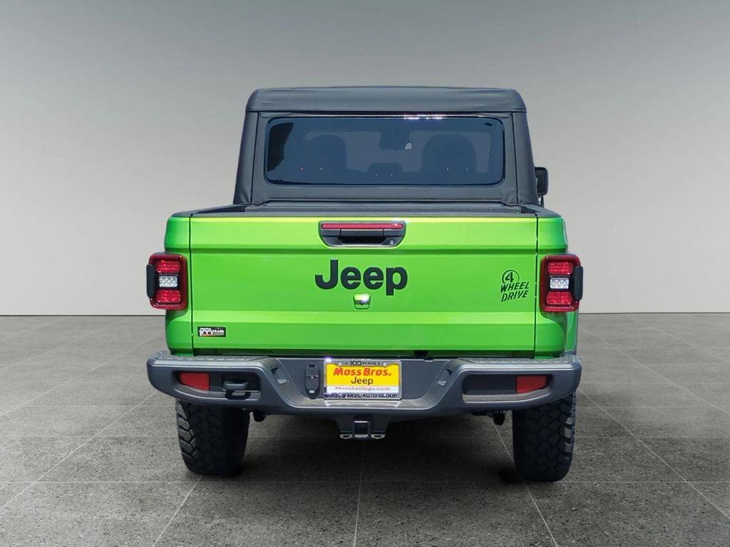new 2025 Jeep Gladiator car, priced at $50,440