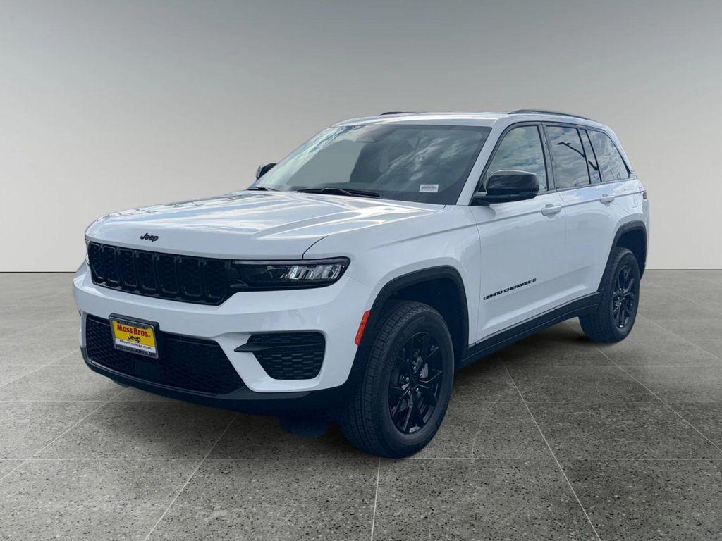 new 2025 Jeep Grand Cherokee car, priced at $45,635