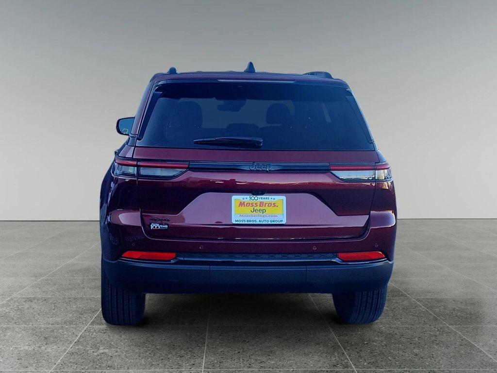 new 2025 Jeep Grand Cherokee car, priced at $46,230