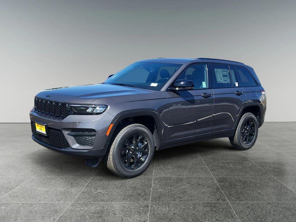 new 2025 Jeep Grand Cherokee car, priced at $46,230