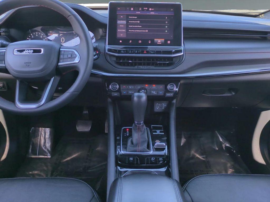 used 2024 Jeep Compass car