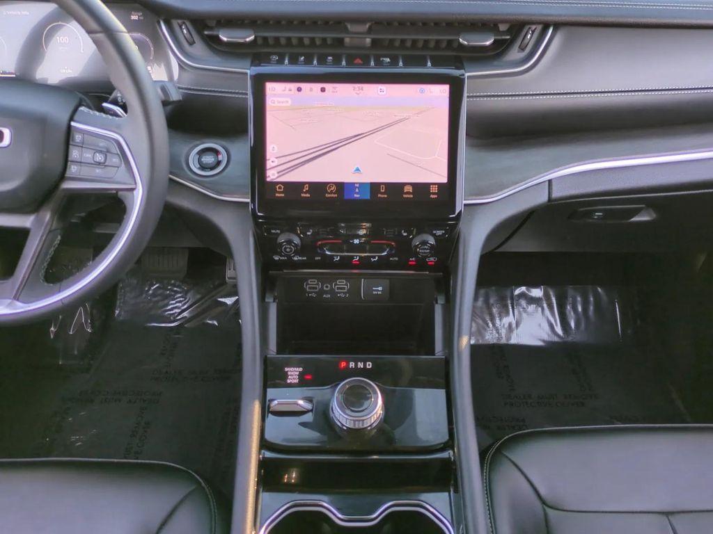 used 2023 Jeep Grand Cherokee car