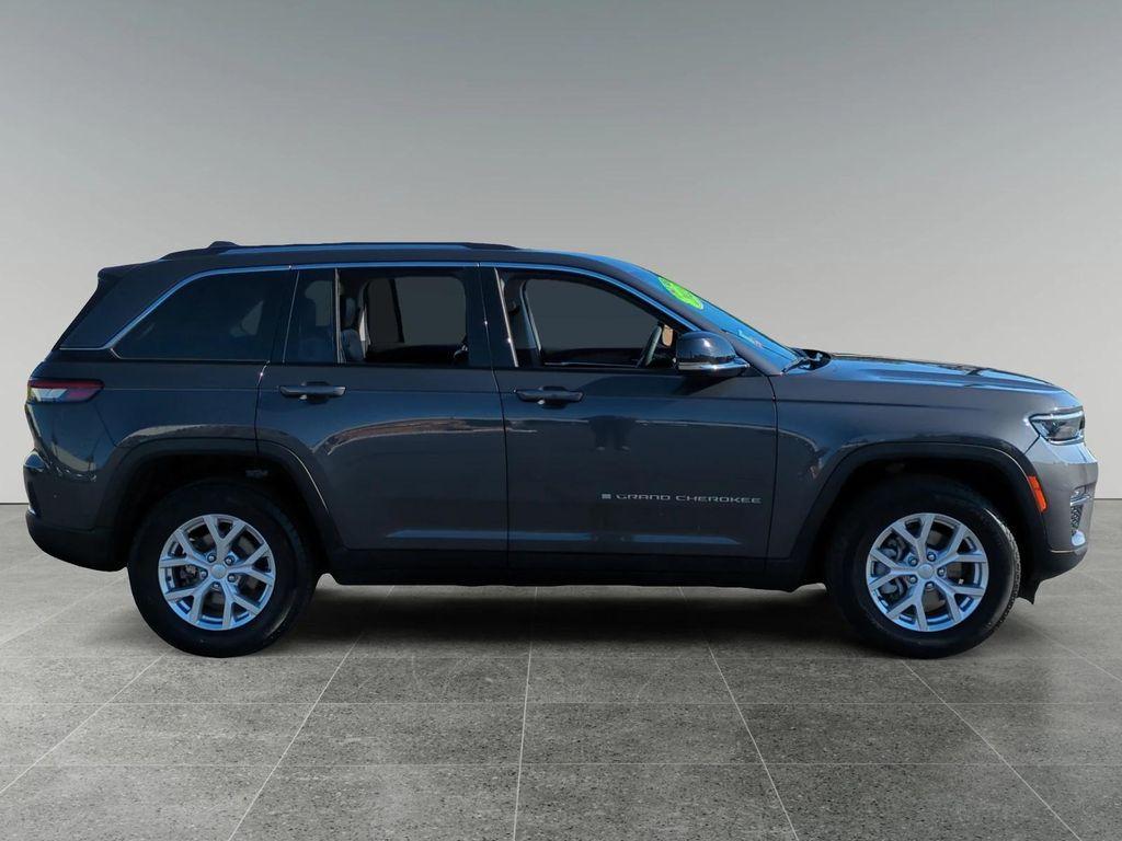 used 2023 Jeep Grand Cherokee car