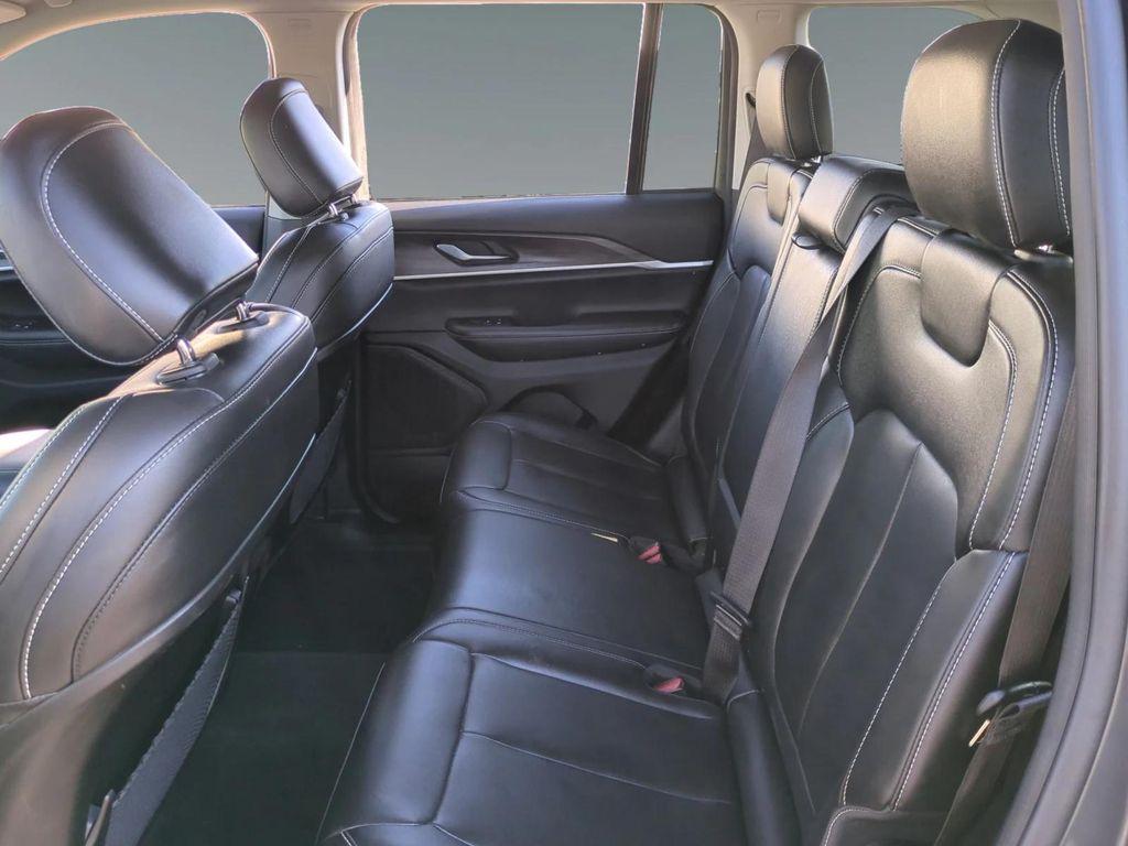 used 2023 Jeep Grand Cherokee car