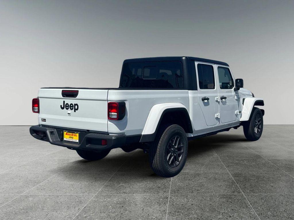 new 2025 Jeep Gladiator car, priced at $49,635