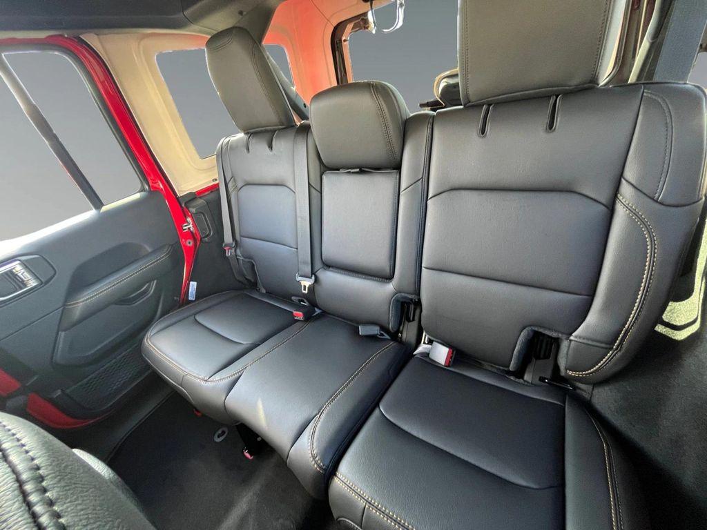 new 2025 Jeep Wrangler car, priced at $59,120