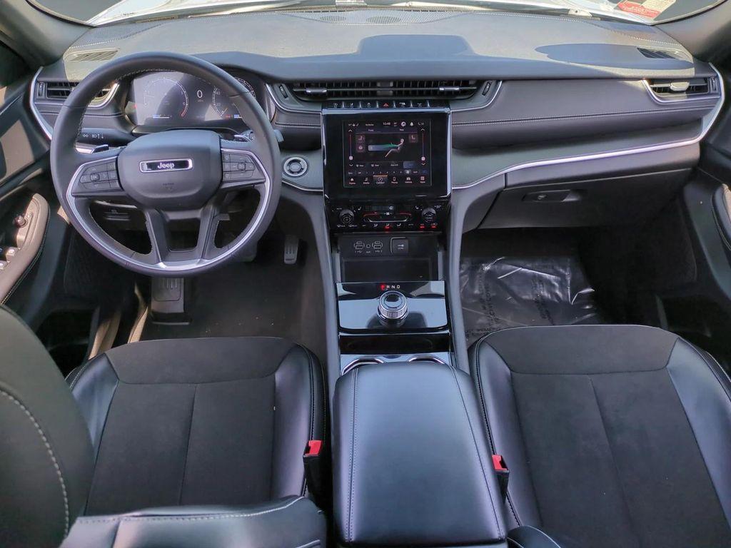 used 2023 Jeep Grand Cherokee L car