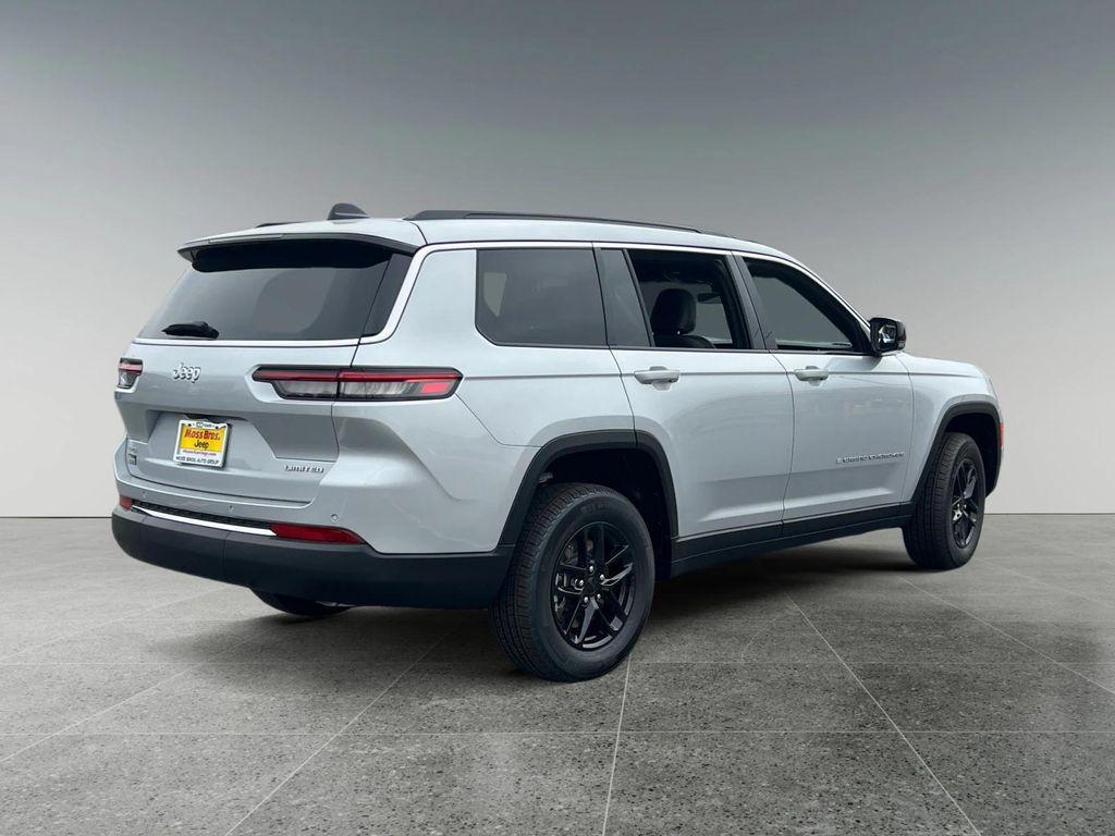 new 2025 Jeep Grand Cherokee L car, priced at $49,495