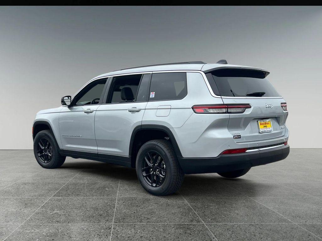 new 2025 Jeep Grand Cherokee L car, priced at $49,495