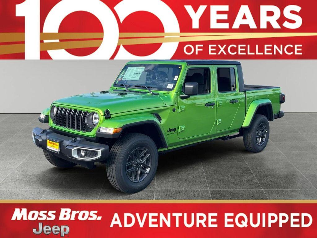 new 2025 Jeep Gladiator car, priced at $48,905