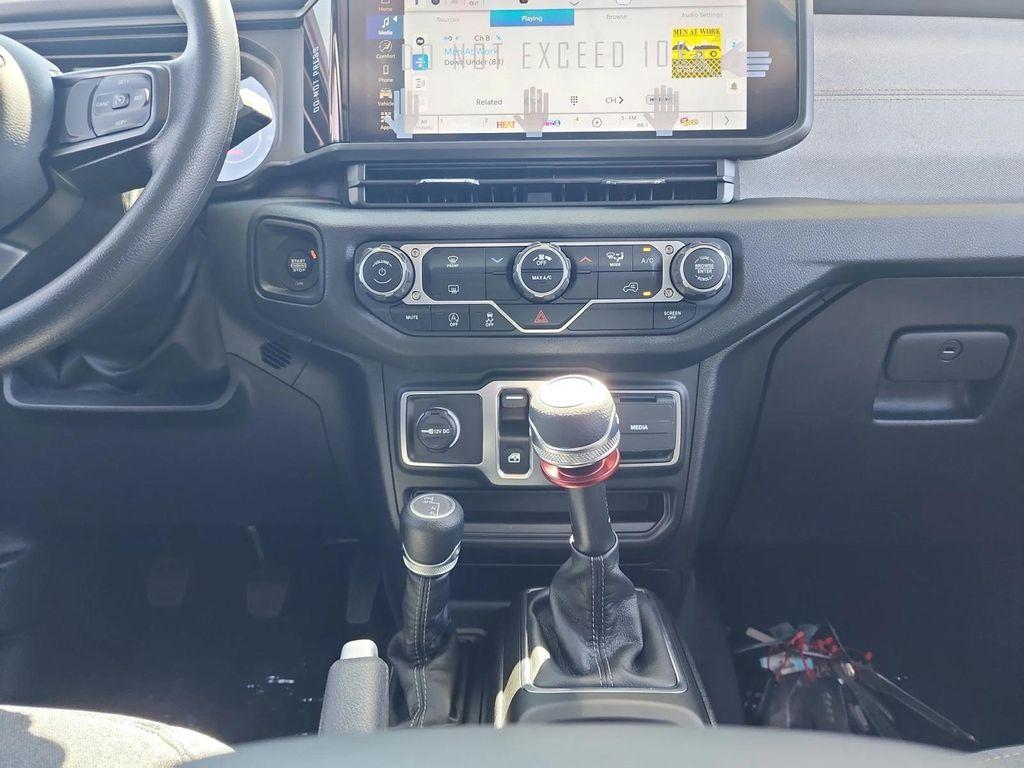 new 2025 Jeep Wrangler car, priced at $37,075