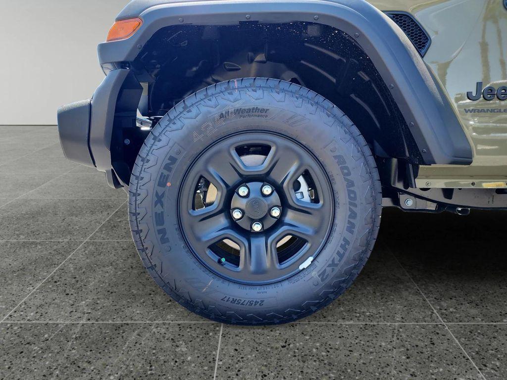 new 2025 Jeep Wrangler car, priced at $37,075
