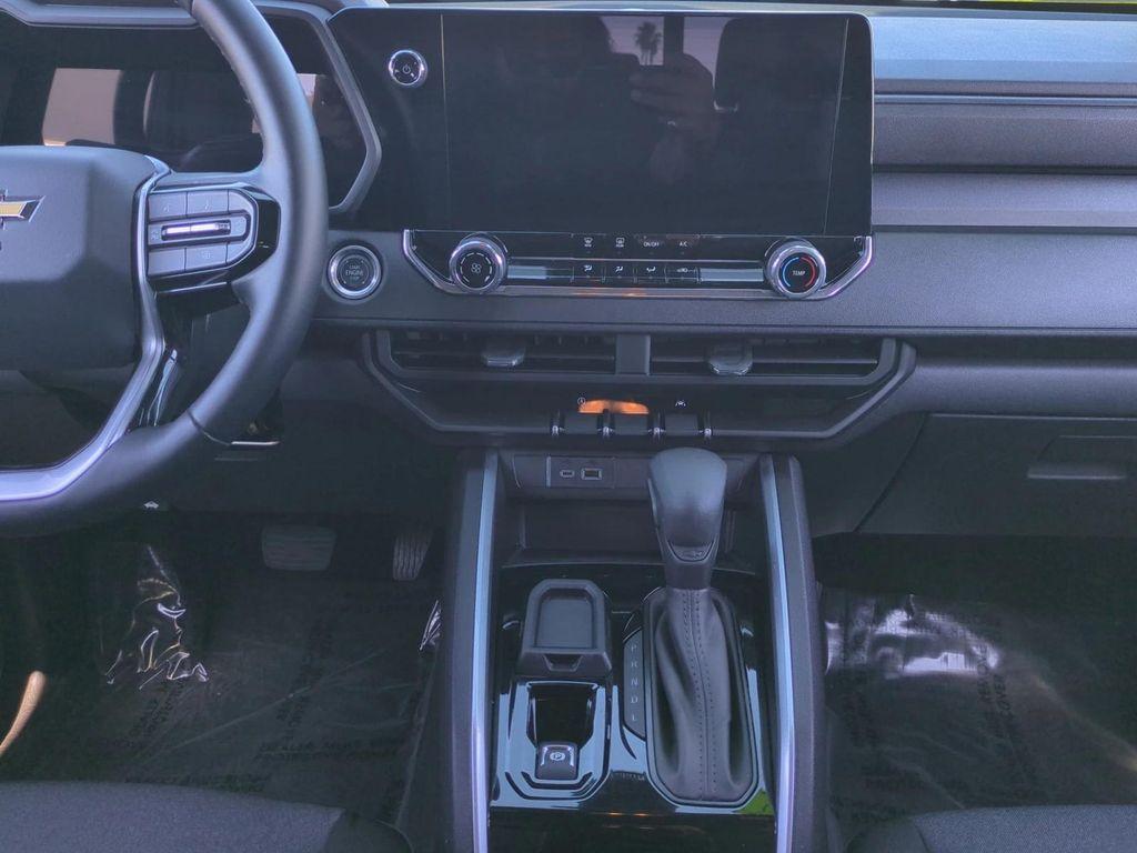 used 2025 Chevrolet Colorado car, priced at $32,950