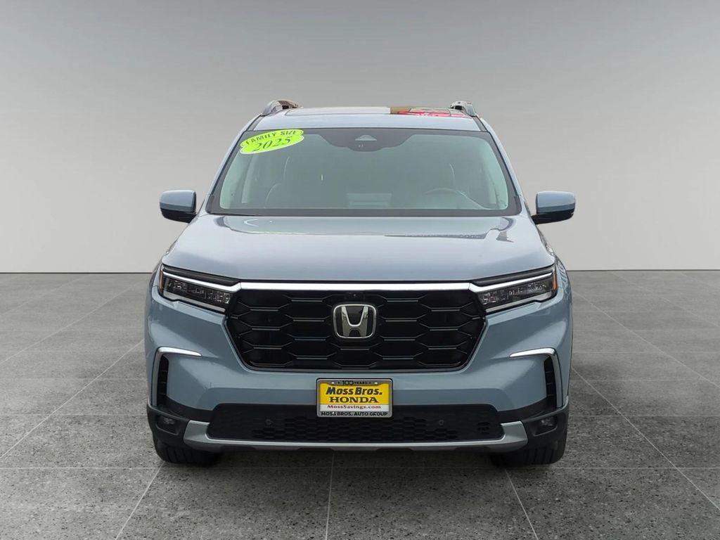 used 2025 Honda Pilot car, priced at $50,036