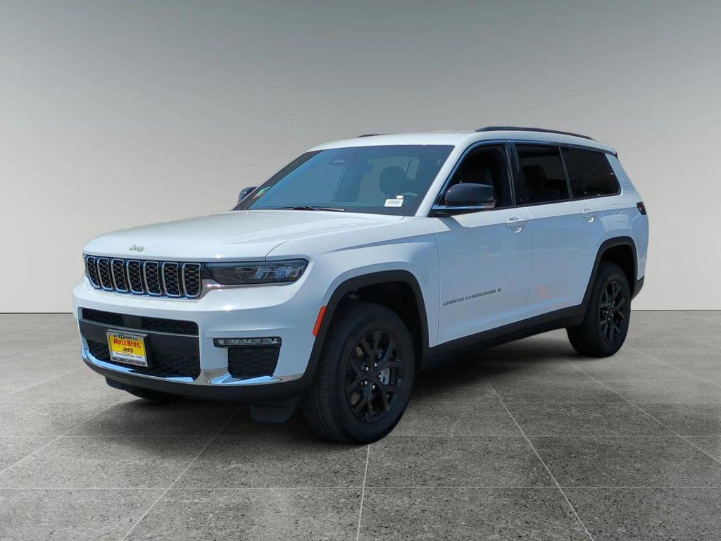 new 2025 Jeep Grand Cherokee L car, priced at $46,900