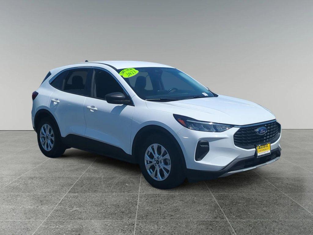 used 2023 Ford Escape car