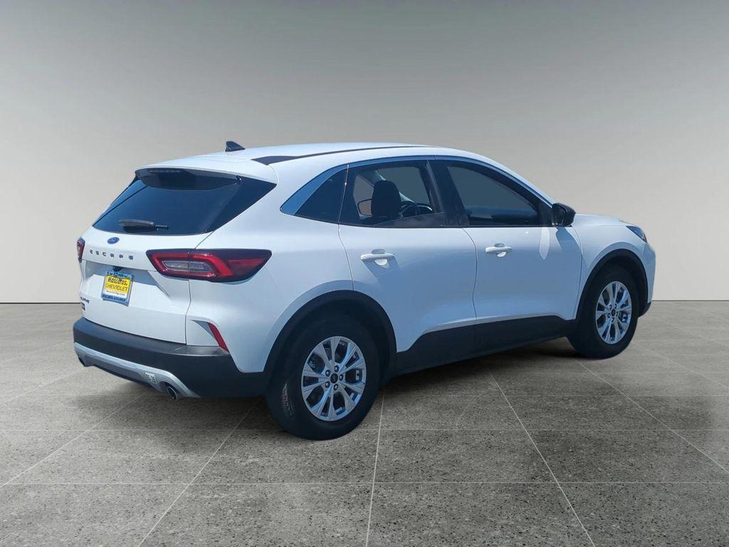 used 2023 Ford Escape car