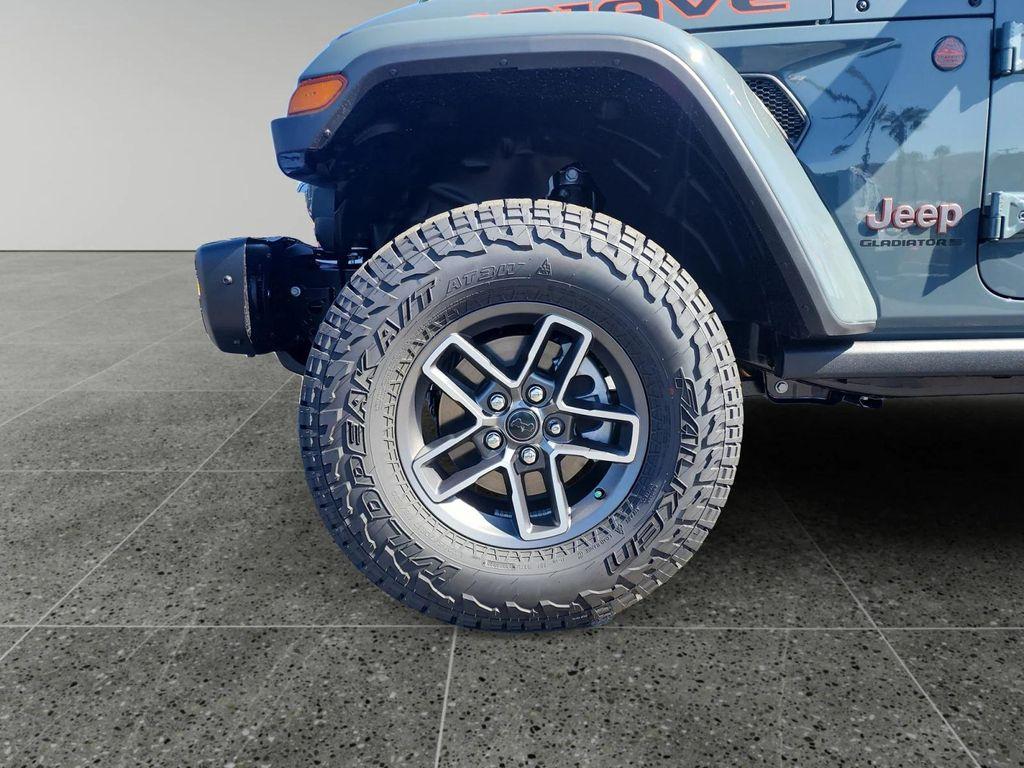 new 2025 Jeep Gladiator car, priced at $63,690