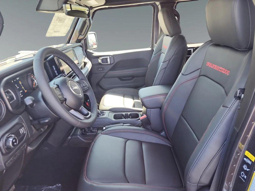 new 2025 Jeep Gladiator car, priced at $63,420