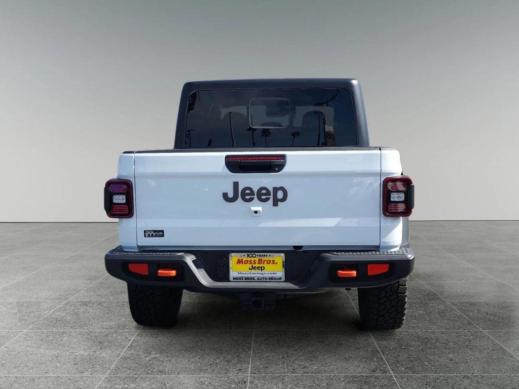new 2025 Jeep Gladiator car, priced at $57,080