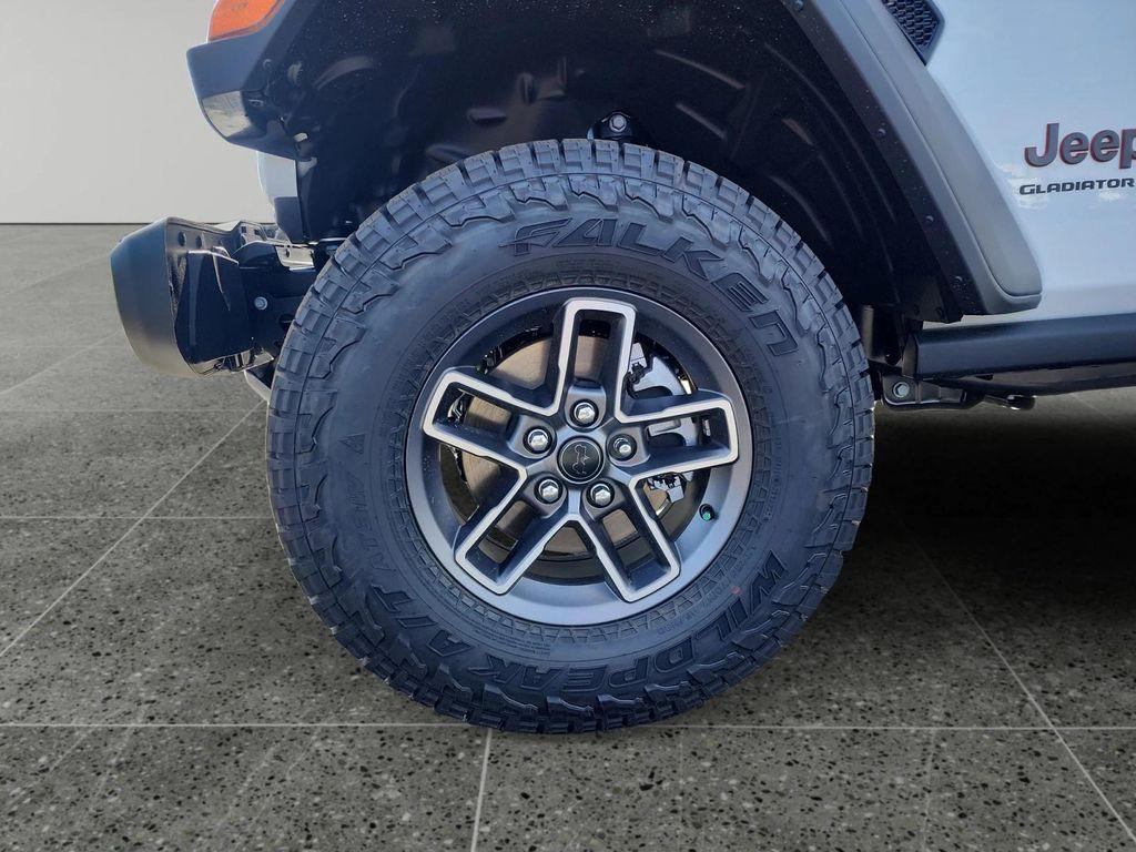 new 2025 Jeep Gladiator car, priced at $57,080