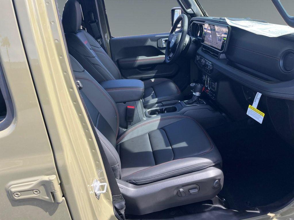 new 2025 Jeep Wrangler car, priced at $64,985