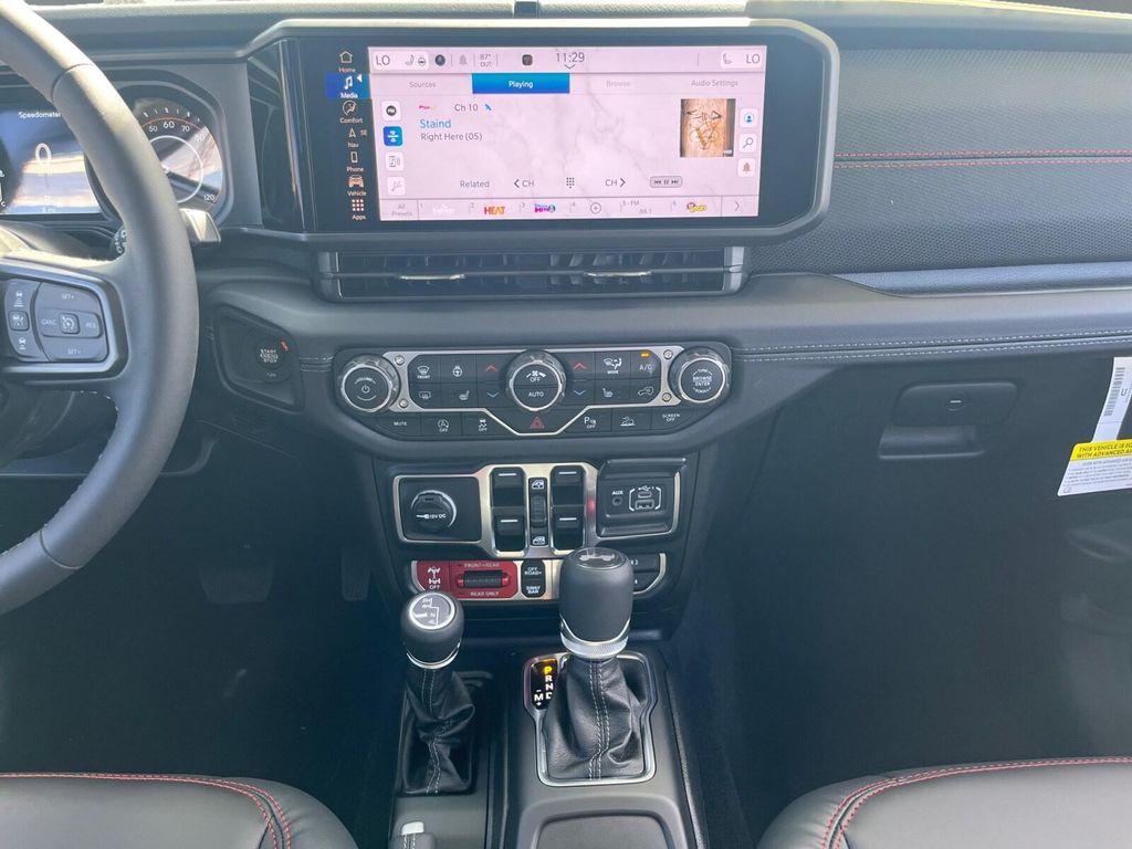 new 2025 Jeep Wrangler car, priced at $64,985