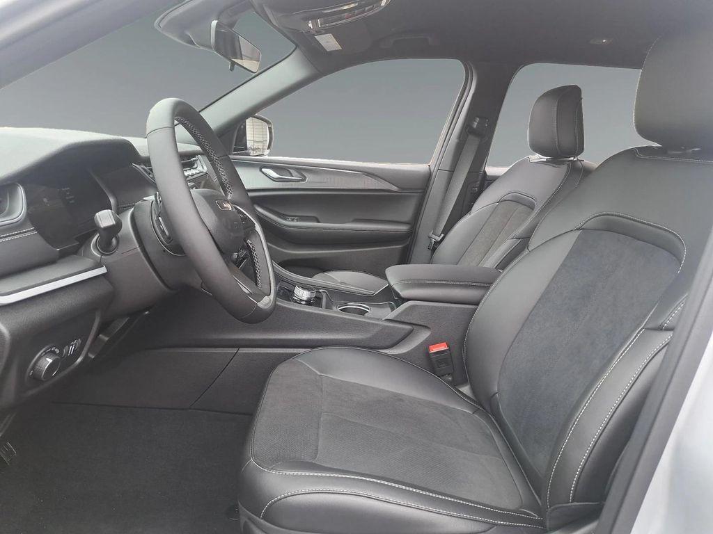 new 2025 Jeep Grand Cherokee L car, priced at $48,230