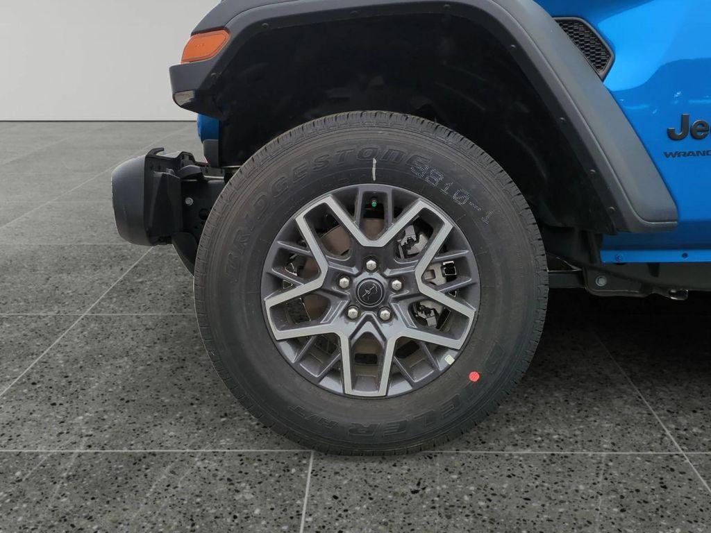 new 2025 Jeep Wrangler car, priced at $54,510
