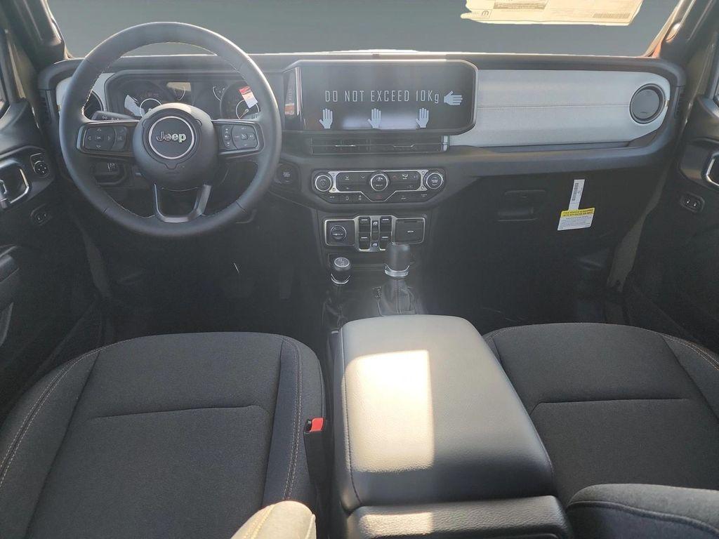 new 2025 Jeep Gladiator car, priced at $48,335
