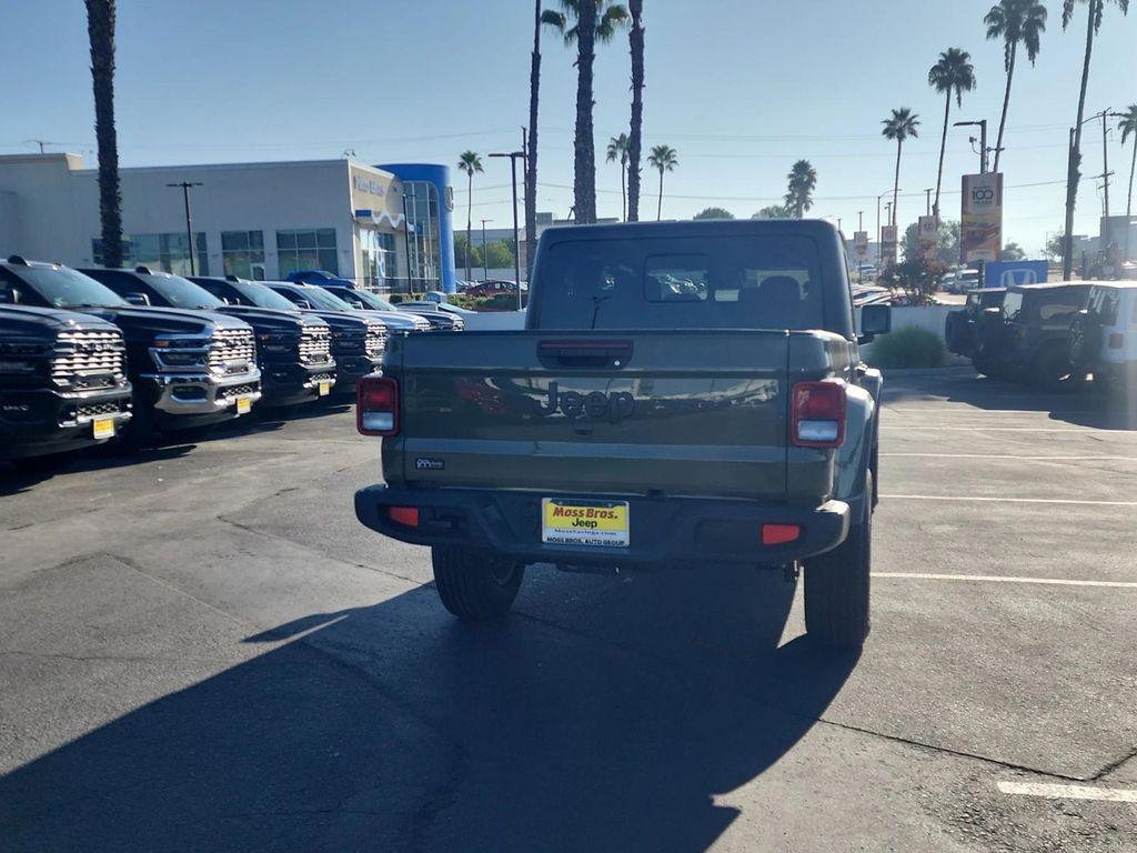 new 2025 Jeep Gladiator car, priced at $48,335