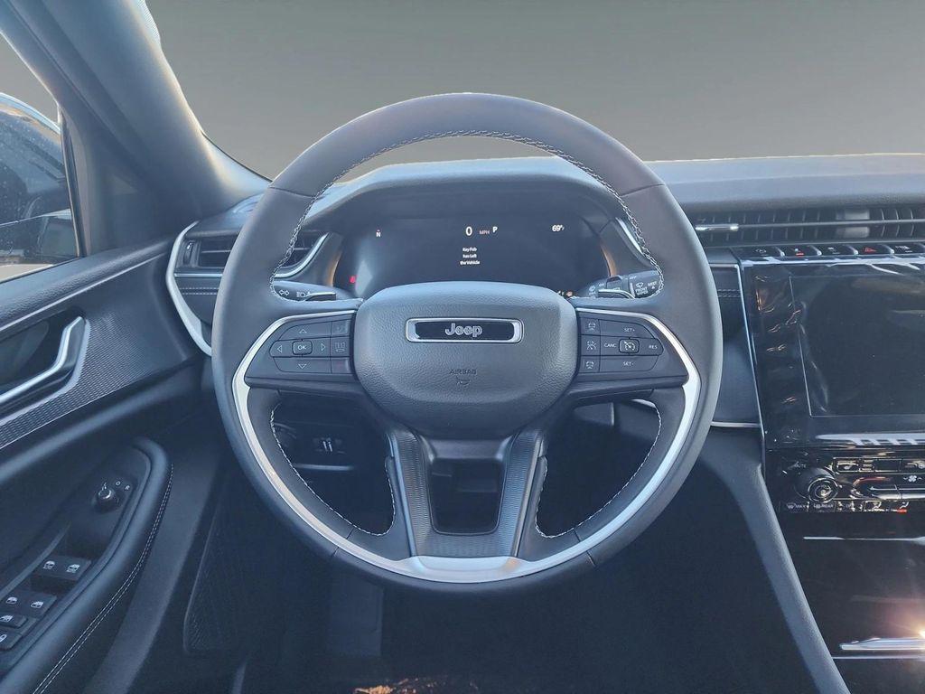 new 2025 Jeep Grand Cherokee L car, priced at $48,230