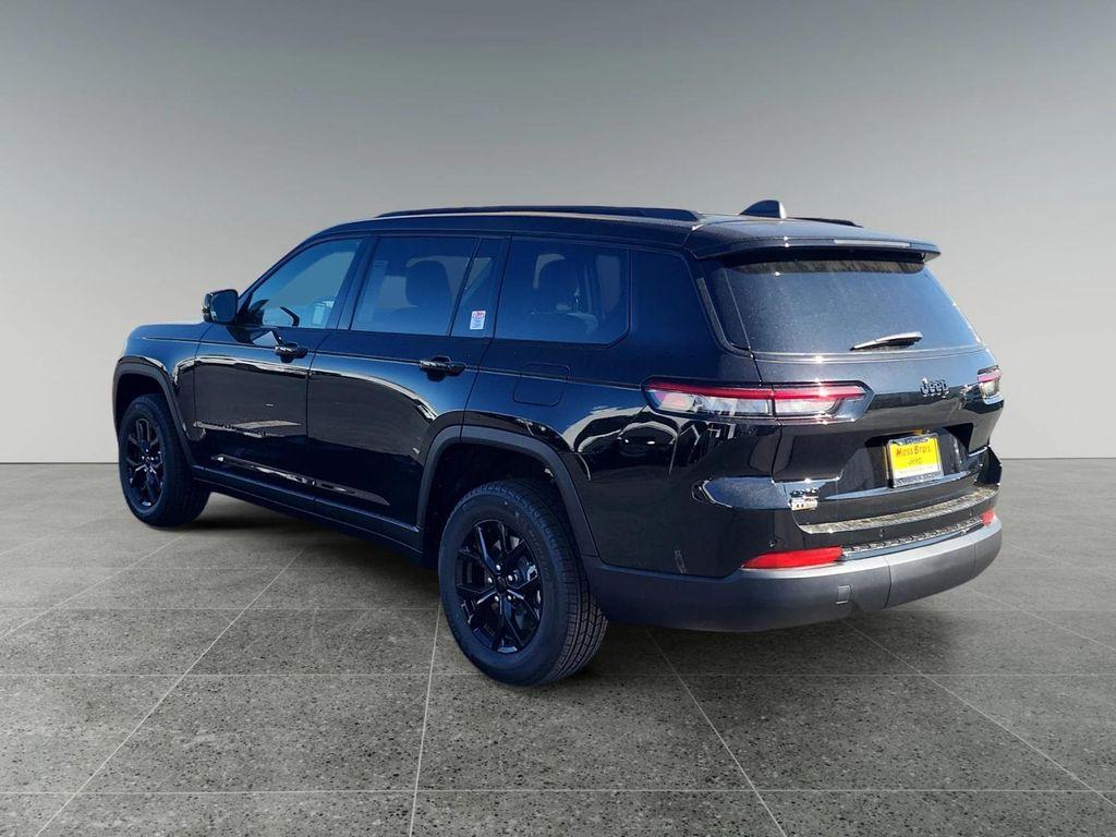 new 2025 Jeep Grand Cherokee L car, priced at $48,230