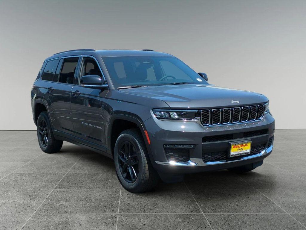 new 2025 Jeep Grand Cherokee L car, priced at $49,495
