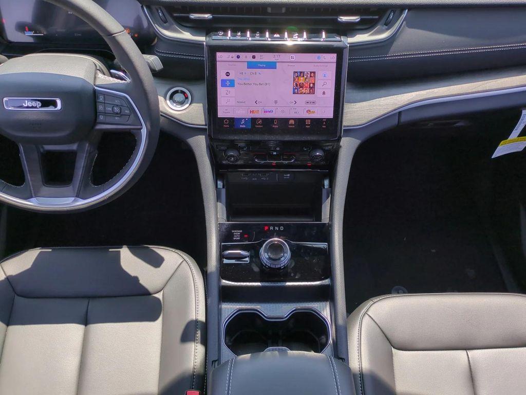 new 2025 Jeep Grand Cherokee L car, priced at $49,495