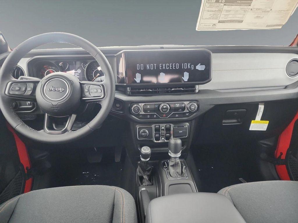 new 2025 Jeep Gladiator car, priced at $48,235