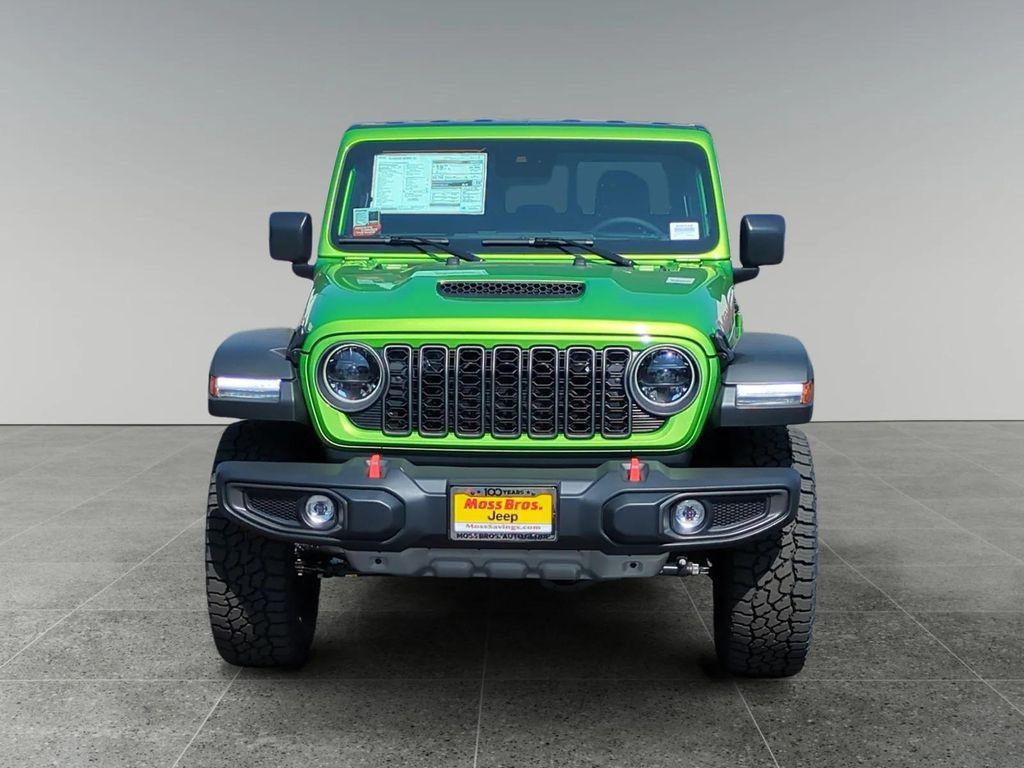 new 2025 Jeep Gladiator car, priced at $58,075