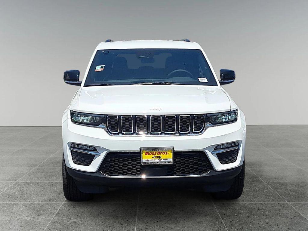 new 2025 Jeep Grand Cherokee car, priced at $44,700