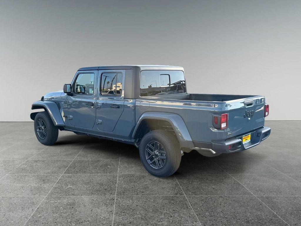 new 2025 Jeep Gladiator car, priced at $50,230