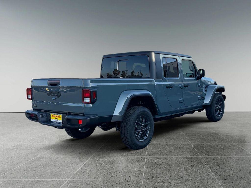 new 2025 Jeep Gladiator car, priced at $50,230