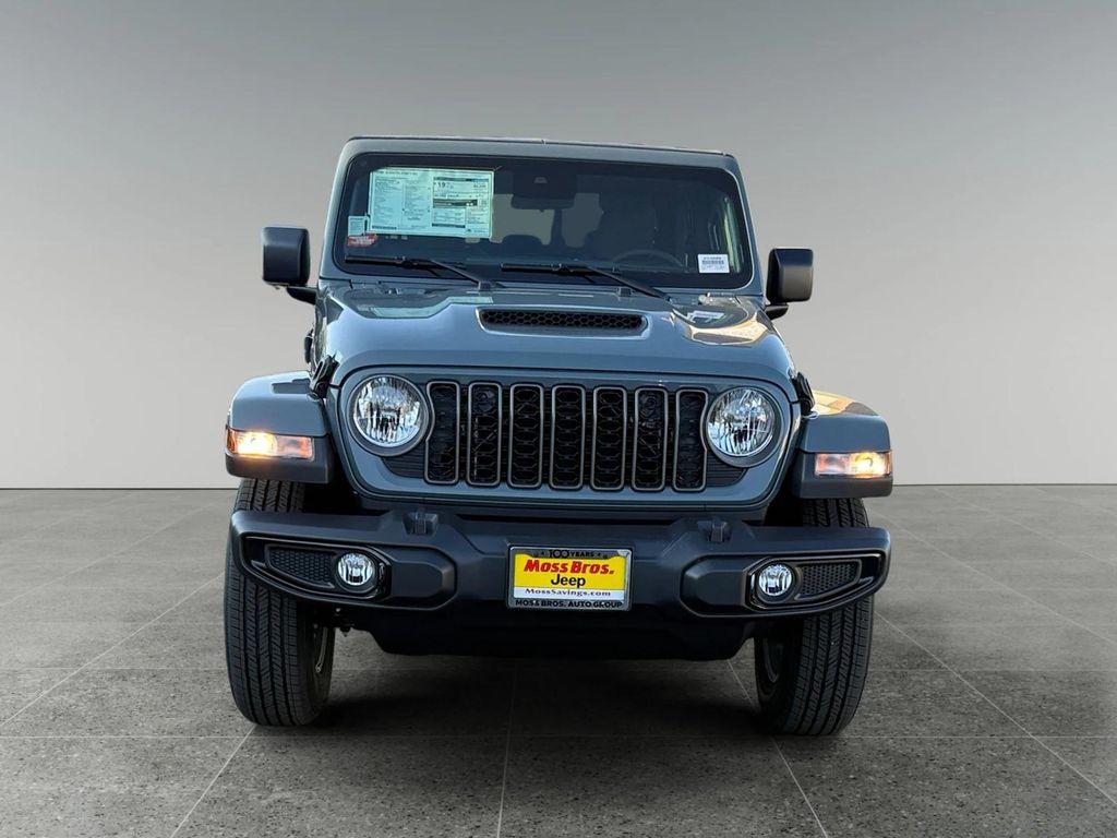 new 2025 Jeep Gladiator car, priced at $50,230