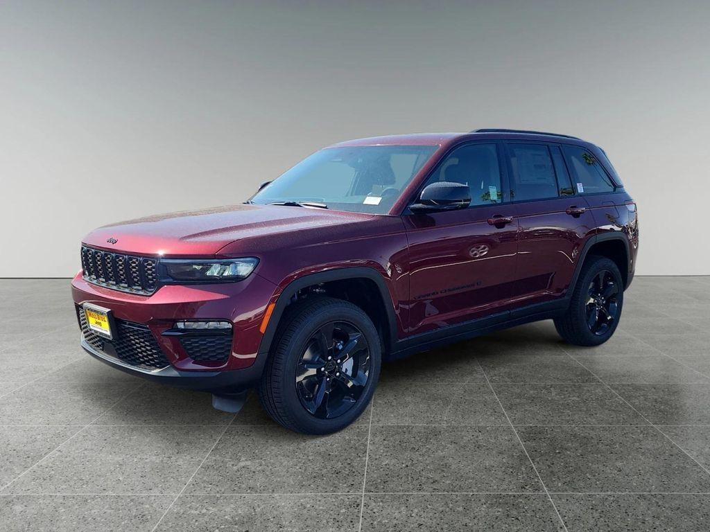 new 2025 Jeep Grand Cherokee car, priced at $51,215